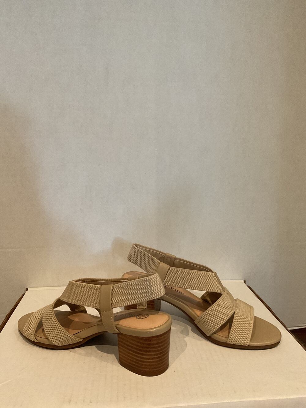 Bella Vita- Jodi- Woven Stretch Low Block Heeled Sandals - Light Beige - 6M